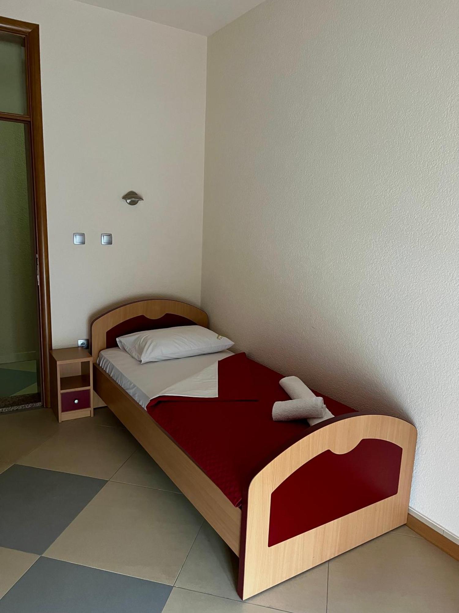 Motel Krstac Мойковац Экстерьер фото